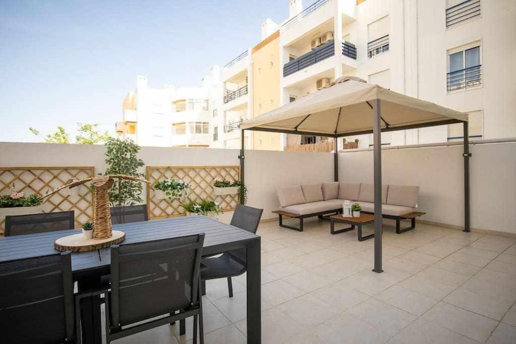 Modern 3Br Apt W/ Lg Terrace, Bbq, Ac & Parking Tavira Buitenkant foto