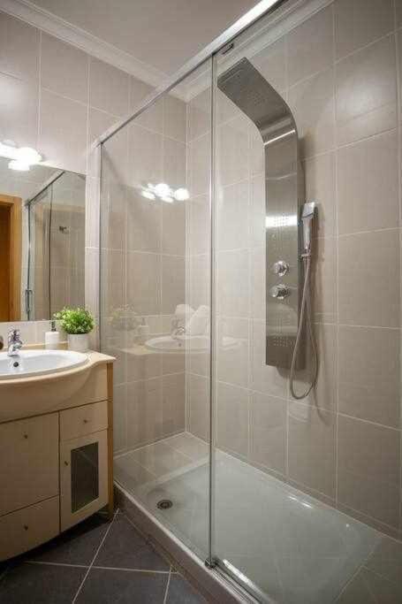 Modern 3Br Apt W/ Lg Terrace, Bbq, Ac & Parking Tavira Buitenkant foto