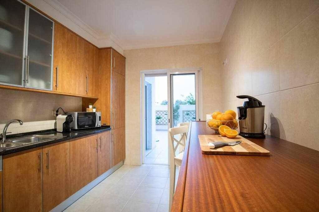 Modern 3Br Apt W/ Lg Terrace, Bbq, Ac & Parking Tavira Buitenkant foto