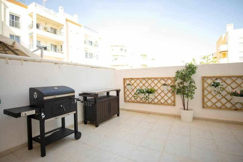 Modern 3Br Apt W/ Lg Terrace, Bbq, Ac & Parking Tavira Buitenkant foto
