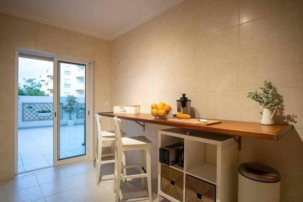 Modern 3Br Apt W/ Lg Terrace, Bbq, Ac & Parking Tavira Buitenkant foto